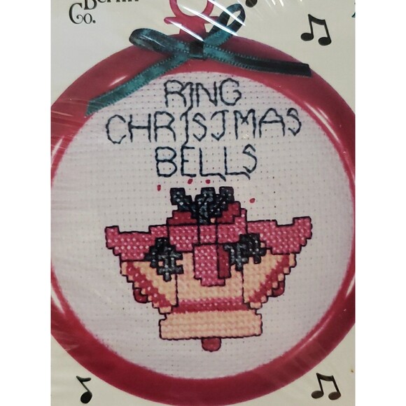 New Berlin Co Christmas Bells 2289 Musical Cross Stitch Ornament Kit Vintage NOS - Picture 2 of 4